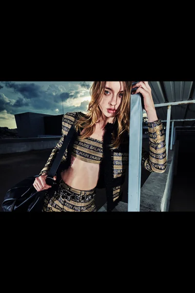 Look 40